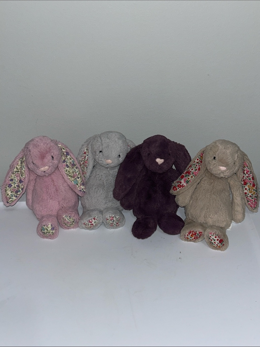 Rare retired jellycat bunny bundle - small